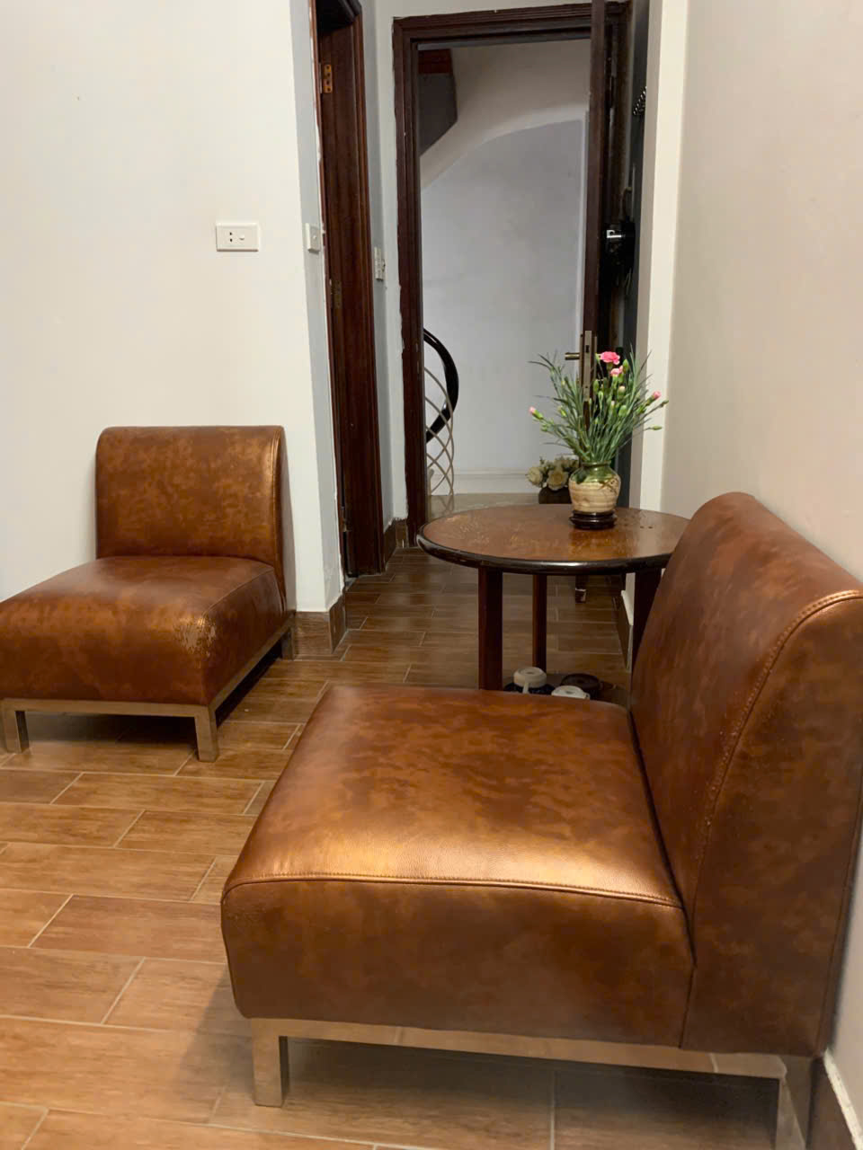 Chính chủ cần cho thuê nhà tầng 5 Địa chỉ: Nhà số 12, ngõ 15/24 đường Phương Mai Đống Đa Hà Nội - Ảnh 1