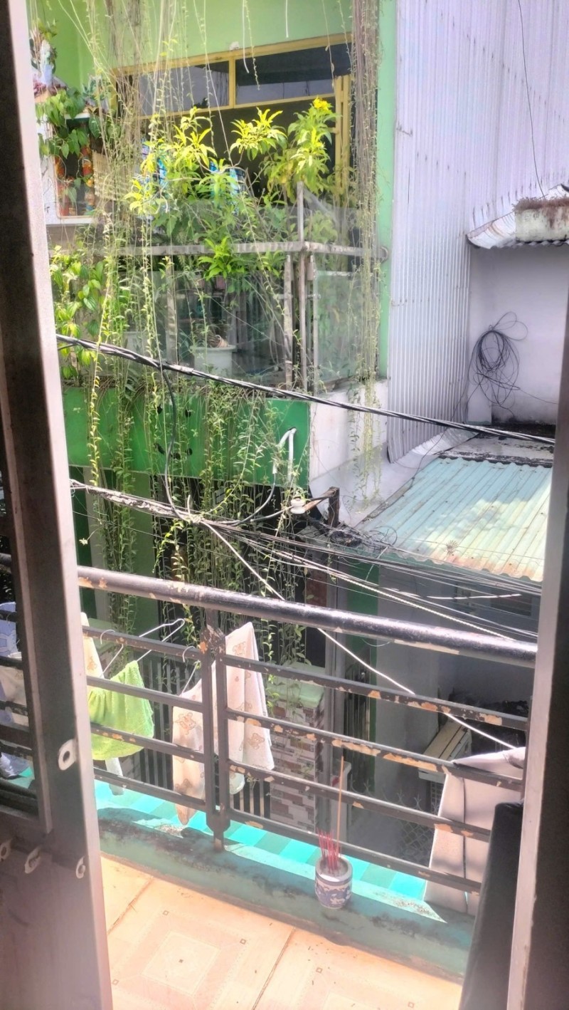 ♣ Nhà Kiệt Trưng Nữ Vương gần Nguyễn Văn Linh Cầu Rồng, 34m2, mê lửng, 2.35 tỷ - Ảnh 1