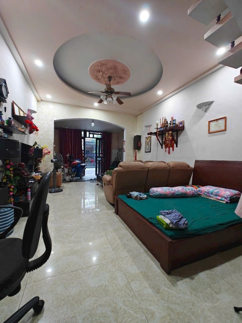 Bán nhà mặt phố Q.9, 77m², 7.4 tỷ, 3PN, sổ hồng - Ảnh 3