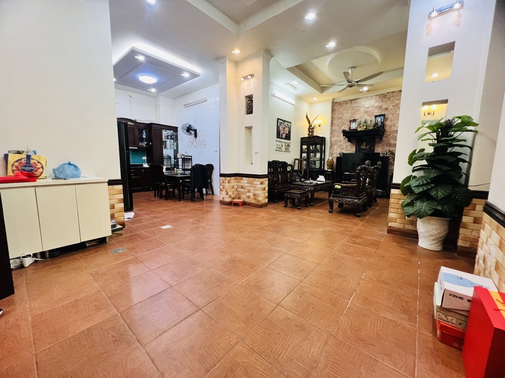 SIÊU PHẨM TT T1 LÔ GÓC - Ô TÔ TRÁNH VỈA HÈ - KINH DOANH - AN NINH ĐẢM BẢO - HƠN 10 TỶ - Ảnh 1
