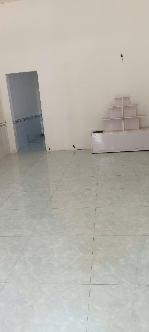 Nhà 8 triệu 2 phòng ngủ gần chợ An Khánh thuận lợi cho việc kinh doanh - Ảnh chính