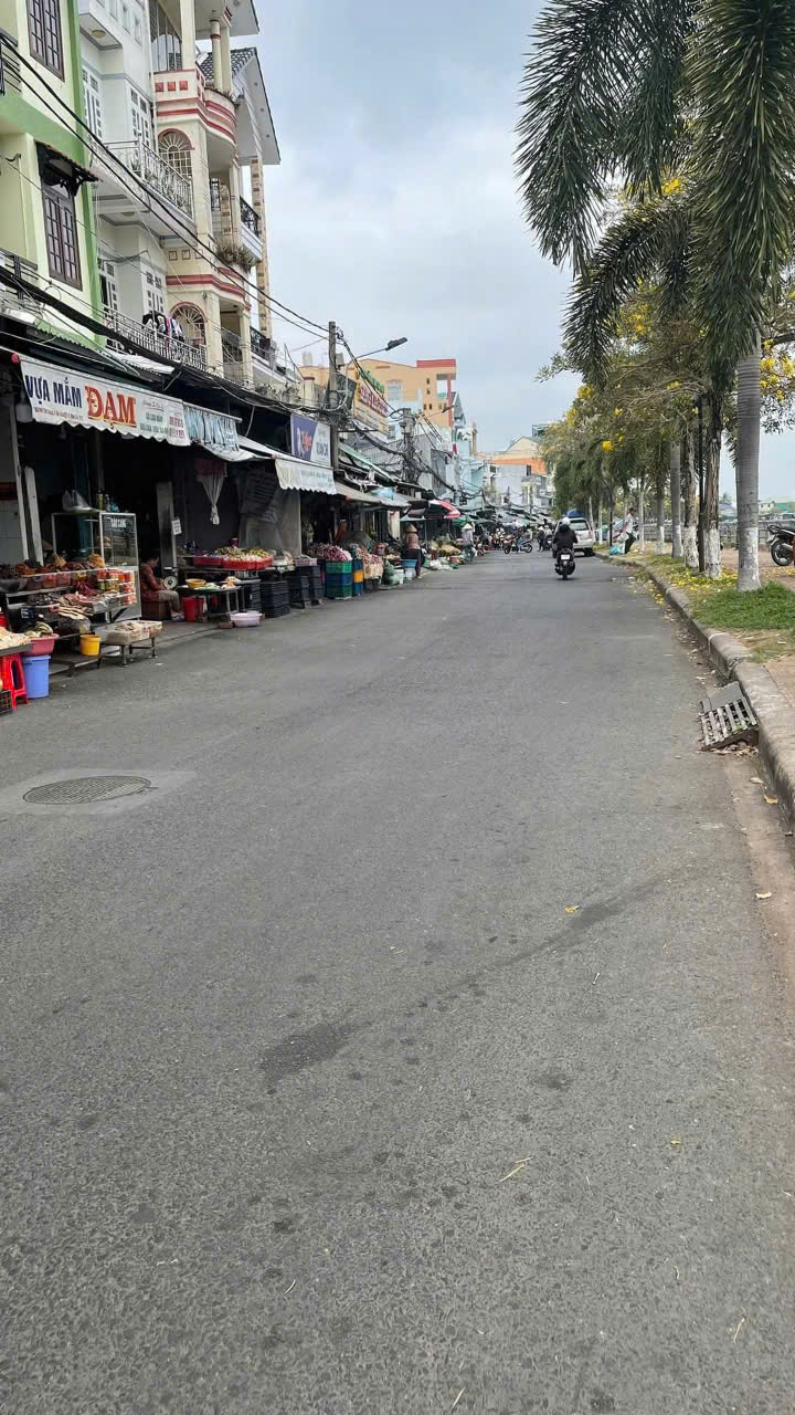 nhà 5,9 triệu 3 phòng ngủ gần Mít Nài - Ảnh 4