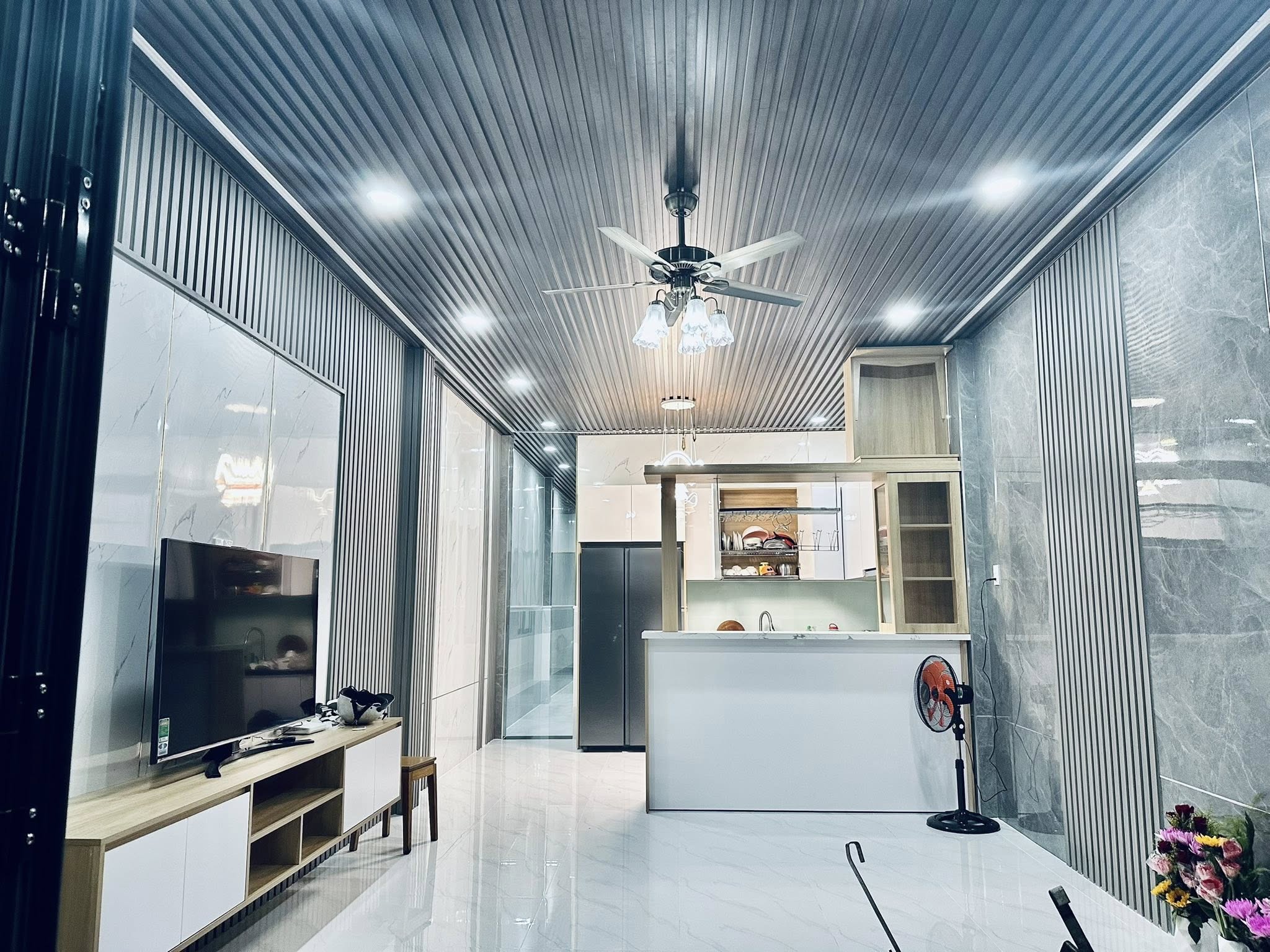📣📣CHÍNH CHỦ CẦN BÁN GẤP NHÀ 2 TẦNG BTCT + (TẶNG KÈM 2 CĂN NHÀ CẤP 4 ĐANG CÓ DÒNG TIỀN 10 TRIỆU/ - Ảnh 3