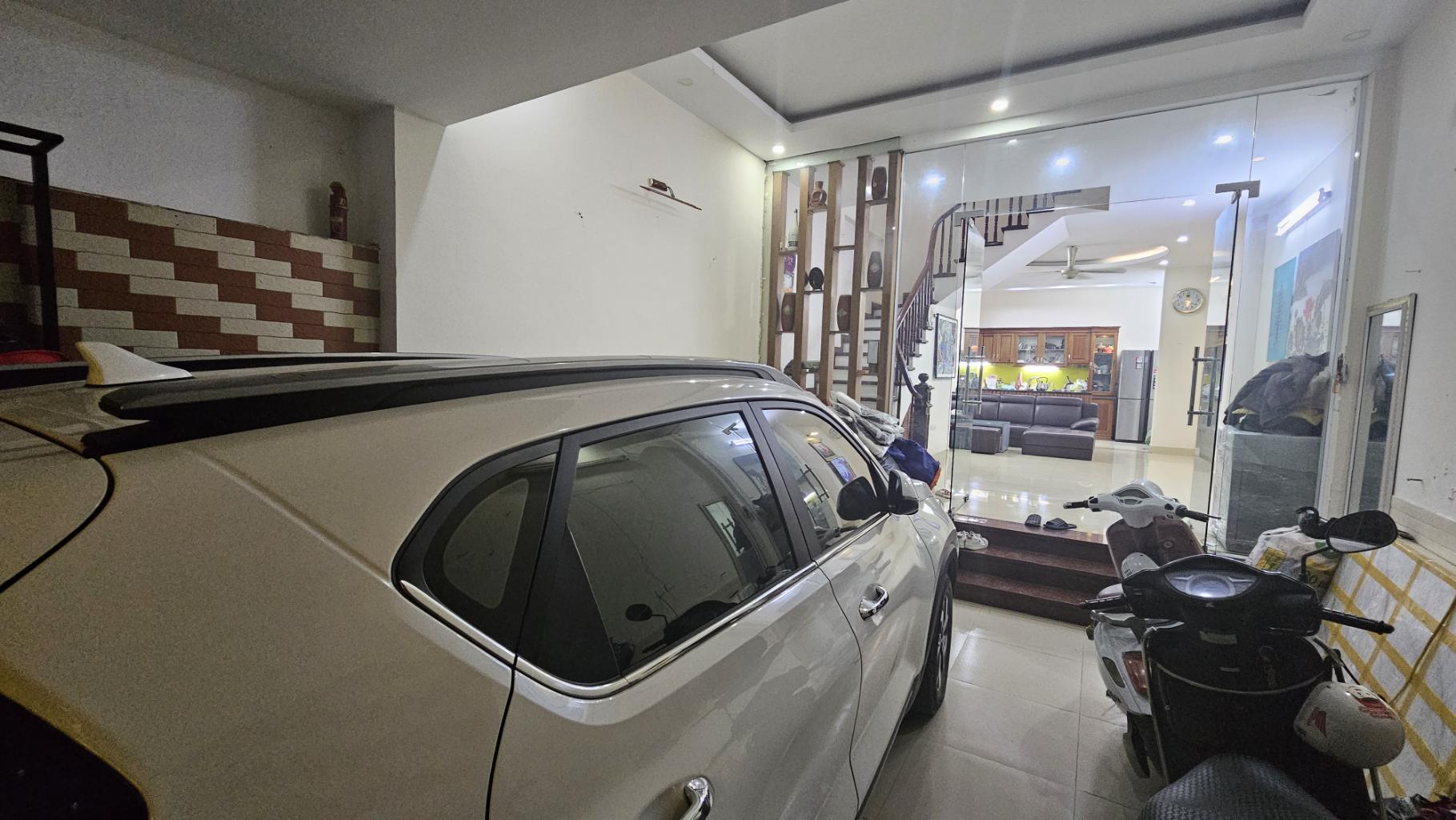 Bán Nhà Nguyễn Tuân, Cách 1 Nhà Ra Phố, 54m², Giá 21 Tỷ - Ảnh chính