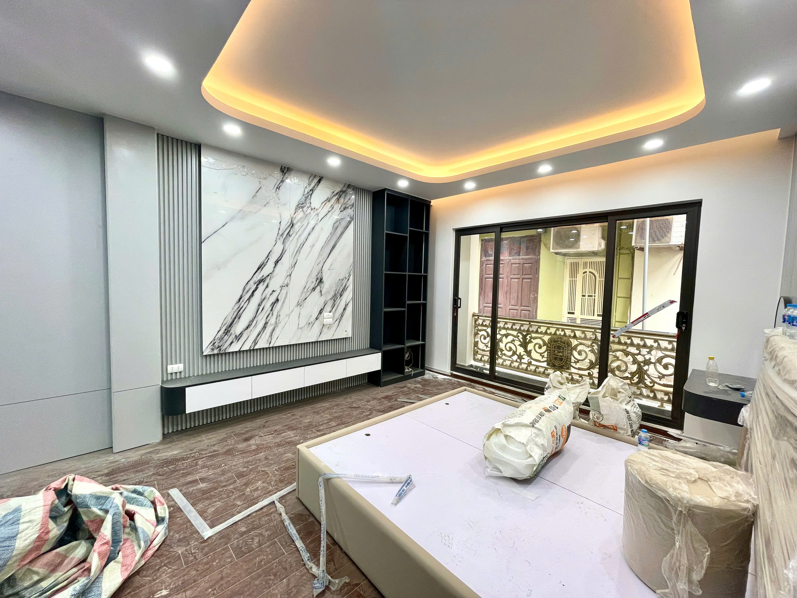 BÁN NHÀ NGUYỄN AN NINH - THANG MÁY – NỘI THẤT CAO CẤP – OTO ĐỖ CỔNG –  12.2 TỶ - Ảnh chính