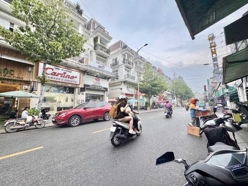 SIÊU HIẾM- MẶT TIỀN KINH DOANH KHU VIP CITYLAND GÒ VẤP- 61M2- NGANG  6.5M - CHÍNH CHỦ LÂU NĂM - GIÁ - Ảnh chính