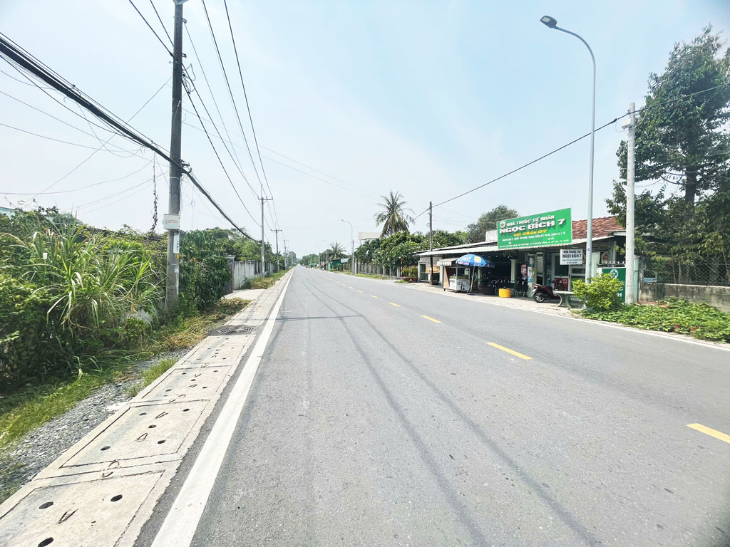 Bán nhà xưởng đường Nguyễn Thị Nê - 818m2 - 14.5x56 - 300m2 thổ cư - xã Phú Hòa Đông - Củ Chi - Ảnh 1