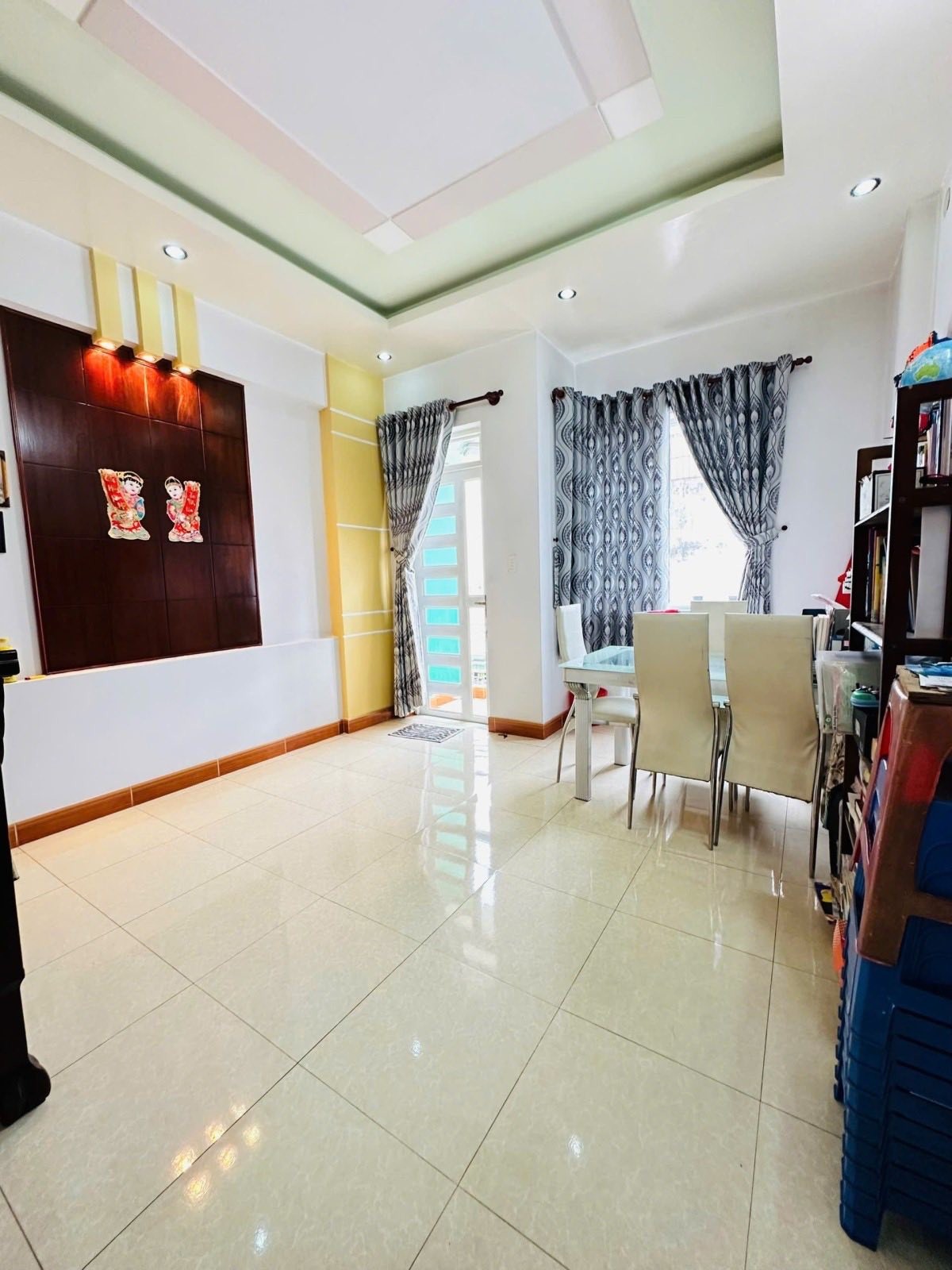 BÁN NHÀ NGAY CHỢ HẠNH THÔNG TÂY - HXH -NHÀ  MỚI ĐẸP Ở NGAY - 70M2 (4x17.5) - 4 TẦNG - 4 PHÒNG , SỔ - Ảnh 4