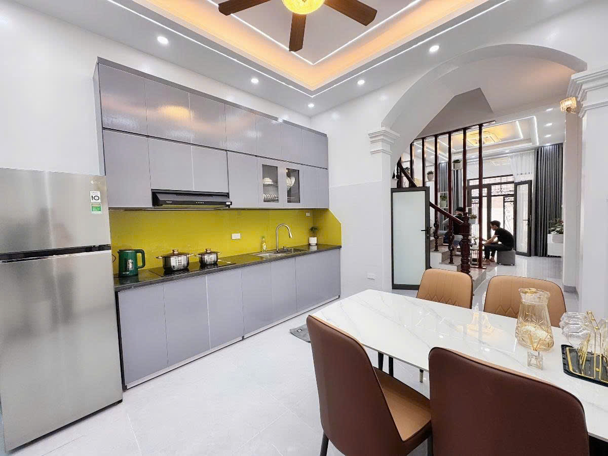 Đống Đa - Tôn Đức Thắng - Khâm Thiên - Ngõ rộng - 32 m - 4 Tầng - 4 PN - 5,6 tỉ. - Ảnh 1