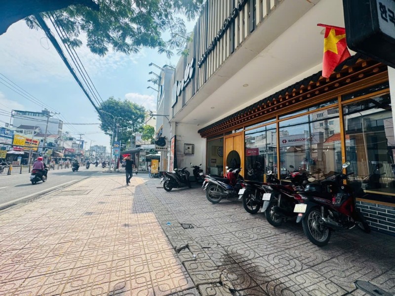 C145🔥 BÁN NHÀ MẶT TIỀN NGUYỄN THỊ THẬP, QUẬN 7 – DÒNG TIỀN ỔN ĐỊNH 60 TRIỆU/THÁNG 🔥 - Ảnh chính