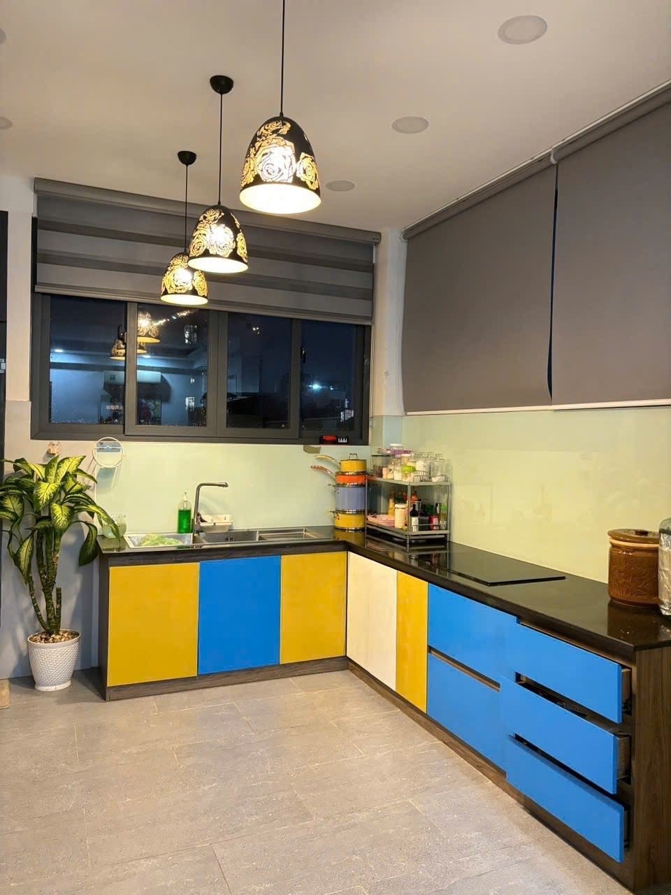 MẶT TIỀN KINH DOANH ĐỈNH PHÚ NHUẬN - NGUYỄN TRỌNG TUYỂN  - 4 TẦNG DT 100M2 (5X20) - GIÁ  23 TỶ - - Ảnh 3