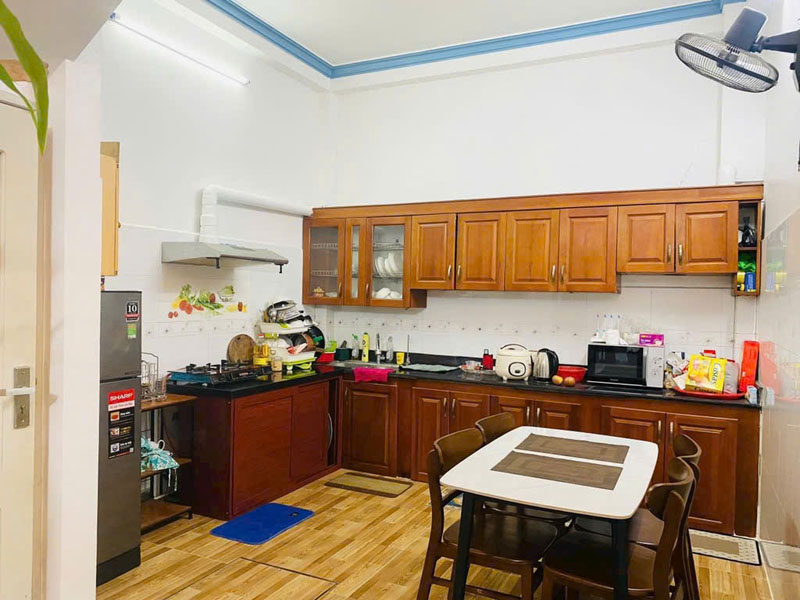 Cần bán 42,3m2 nhà 4 tầng khu TĐC Giang Biên. Đường phân lô bàn cờ, bạt ngàn tiện ích - Ảnh 3