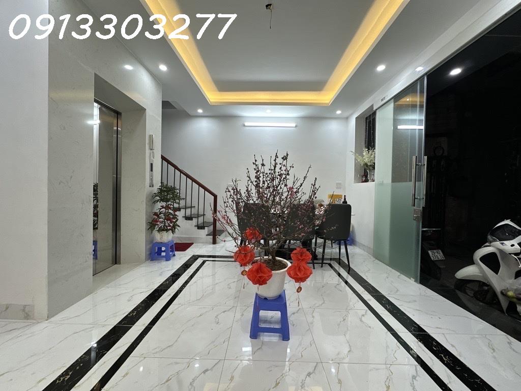 BA BƯỚC RA PHỐ - HỘ KHẨU HAI BÀ - 1 CĂN ĐỘC LẬP - 5 TẦNG THANG MÁY - NGÕ THẲNG - NGAY NGÃ TƯ CHỢ MƠ - Ảnh 1