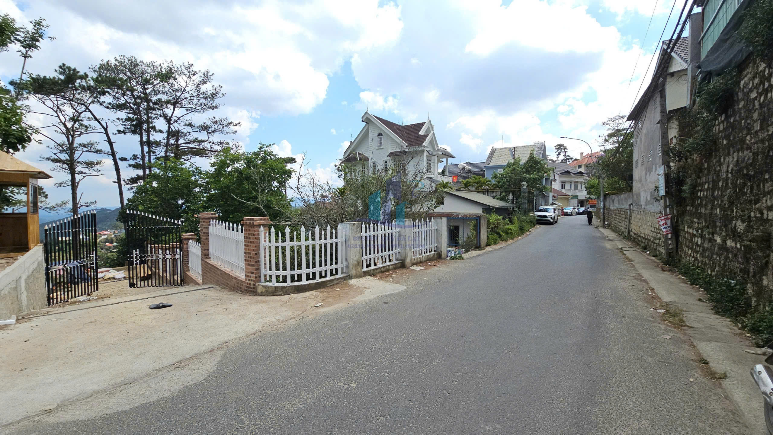 Bán Đất hẻm xe hơi đường Hoàng Hoa Thám, Phường 10, Đà Lạt 748,4mv - Ảnh chính