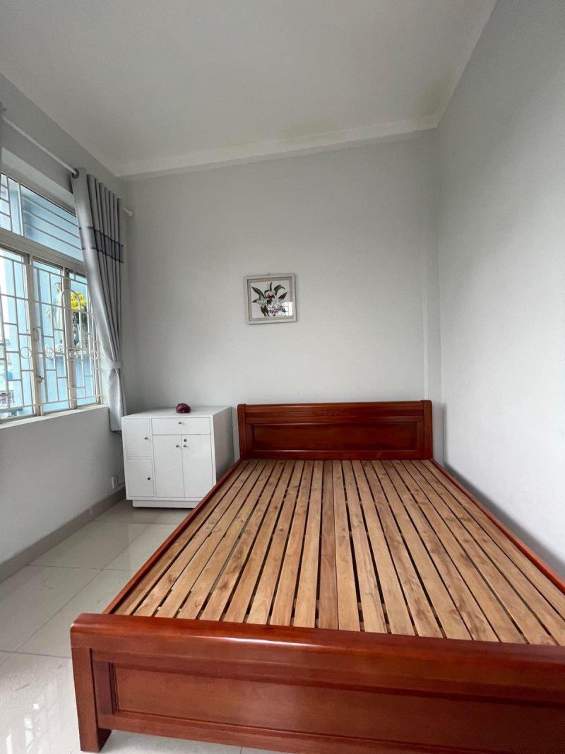 BÁN NHÀ QUẬN 12 ĐƯỜNG NGUYỄN THỊ KIỂU - 3 TẦNG - HẺM XE HƠI - 55M - GIÁ CHỈ 4.7 TỶ - Ảnh 2