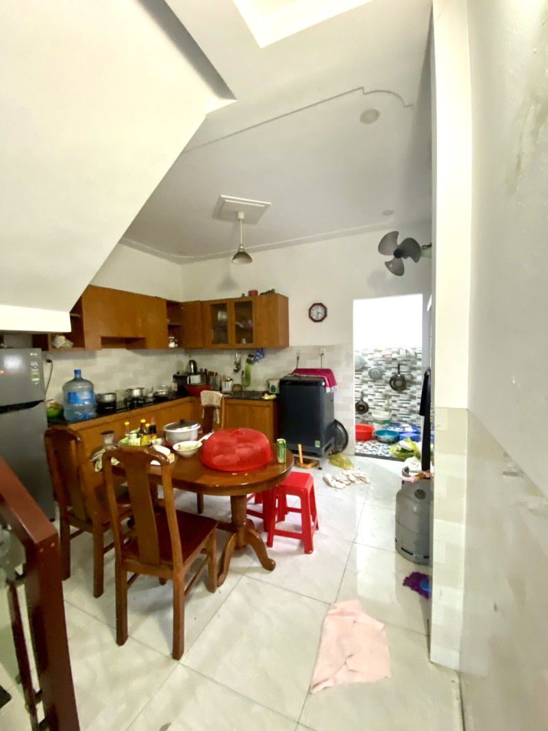 NHÀ 3 TẦNG MỚI TINH - MẶT TIỀN NHÁNH NGUYỄN THỊ ĐẶNG - 2 XE HƠI NÉ NHAU THÔNG TỨ TUNG. - GIÁ 4.7 TỶ - Ảnh 1