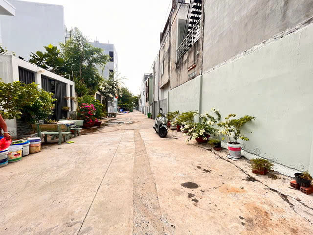 Bán nhà hẻm lớn 7m2  thạnh xuân 18, phường thạnh xuân q12, nhà thông thoáng sạch sẽ, sổ vuông, DT: - Ảnh 1