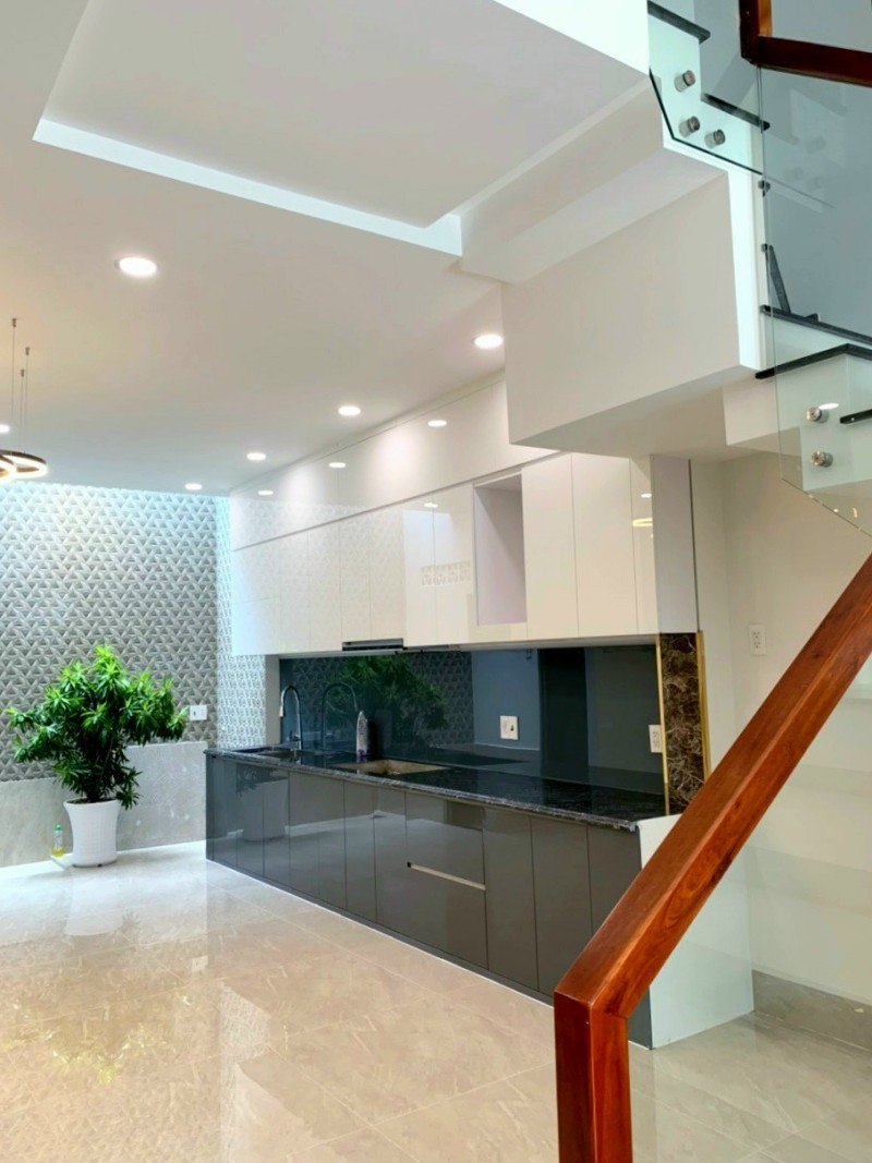 Bán nhà 4 tầng, 90m², 4PN, 5WC, Q.2, 8.2 tỷ, sổ hồng - Ảnh 2
