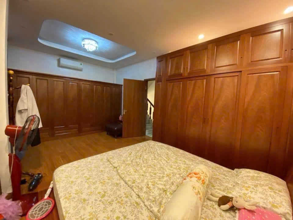 PHÁT HIỆN CỔ VẬT GIỮA LÕI ĐỐNG ĐA ẨN MÌNH TRONG PHỐ THÁI THỊNH – MẠCH ĐẤT NGÀN ĐỜI – AI Ở LÀ LÊN - Ảnh 4
