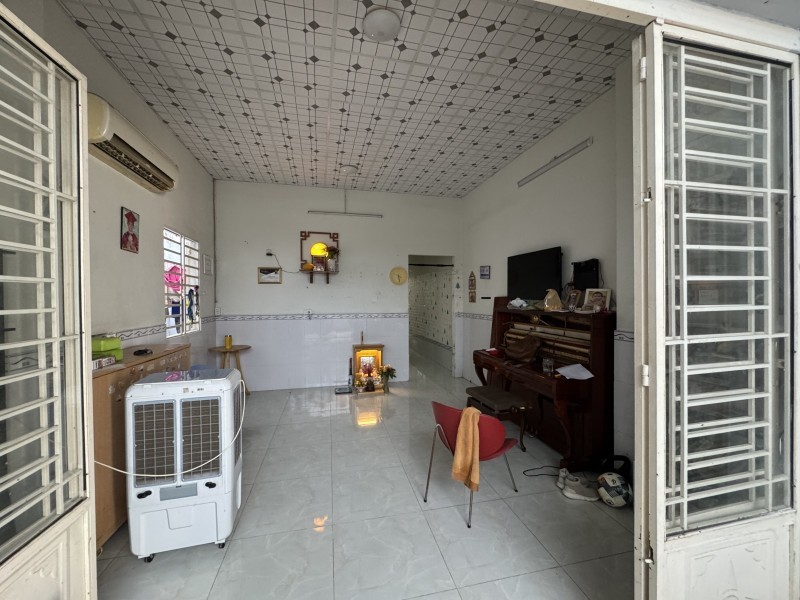 BÁN NHÀ CẤP 4 - HẺM Ô TÔ THÔNG - NGUYỄN VĂN CÔNG, P.3, GÒ VẤP - DT 107m2 (5x21) - 7.9 TỶ - Ảnh 2