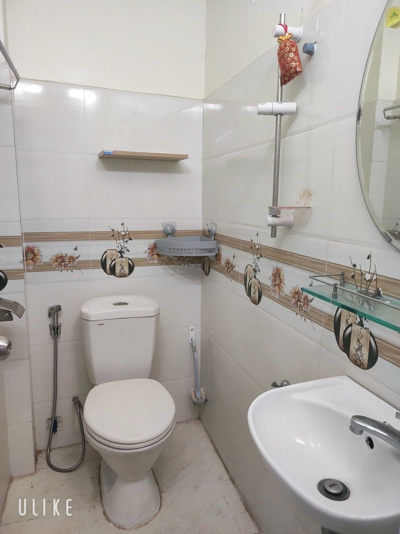 NHÀ PHÚ NHUẬN- NHỈNH 3 TỶ - 8M RA MẶT TIỀN - 3 TẦNG 2PN 2WC - SỔ ĐẸP HOÀN CÔNG - TẶNG NỘI THẤT CƠ - Ảnh 3