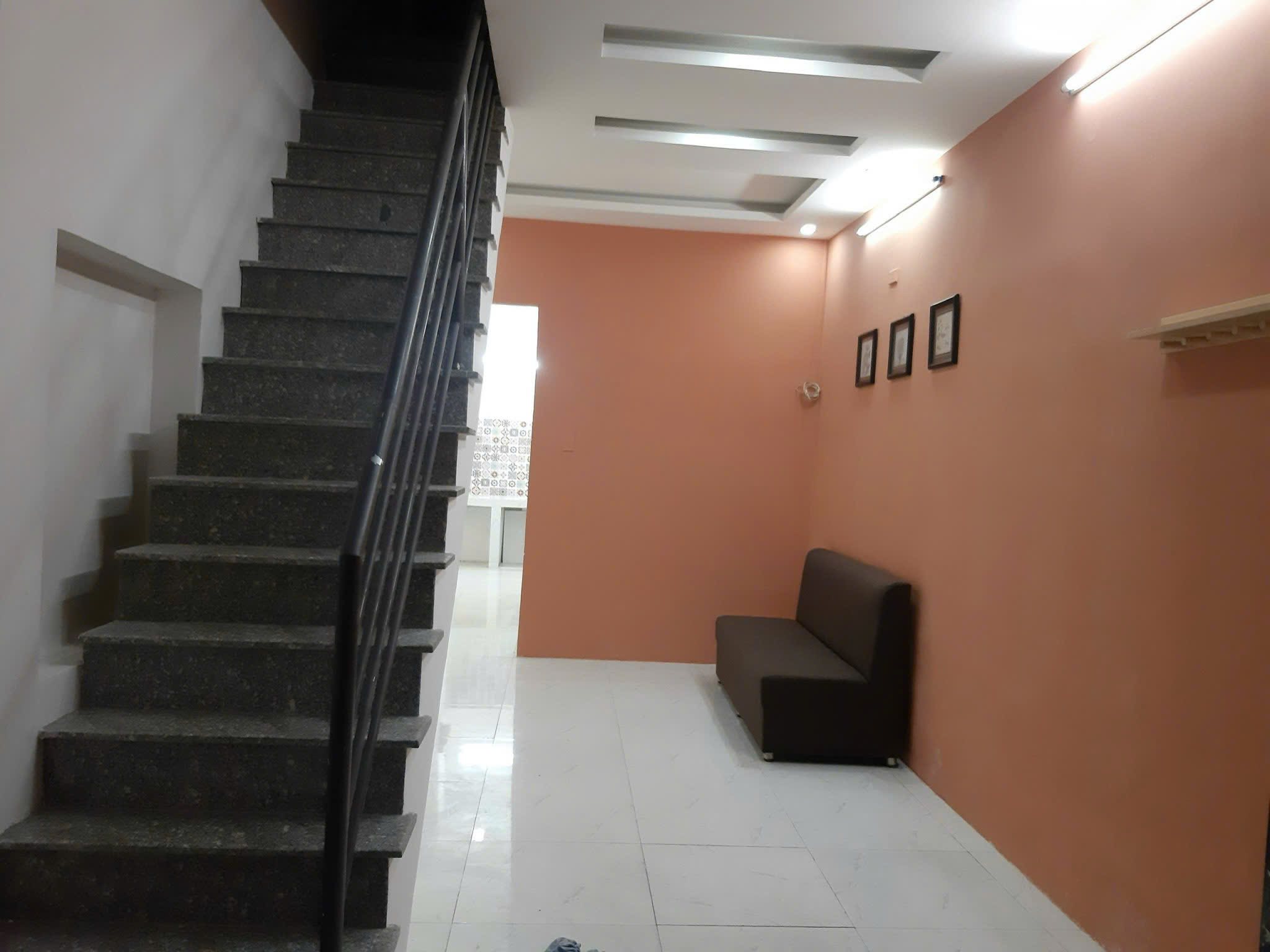 ♪ Nhà gần Kiệt 149 Lê Đình Lý, 33m2, 2 tầng sạch đẹp, 2.08 tỷ - Ảnh chính