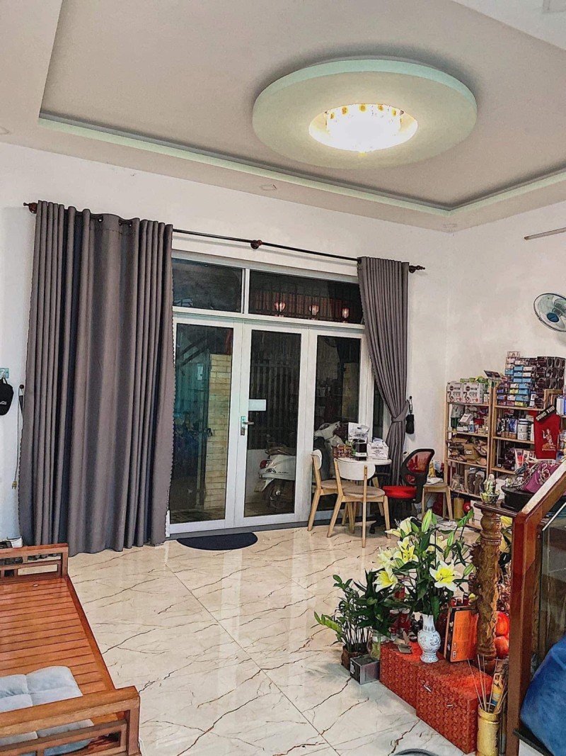 # Nhà Kiệt 3m Hoàng Diệu, 66m2, ngang 5.4m, 3 tầng kinh doanh, 4.2 tỷ - Ảnh 2