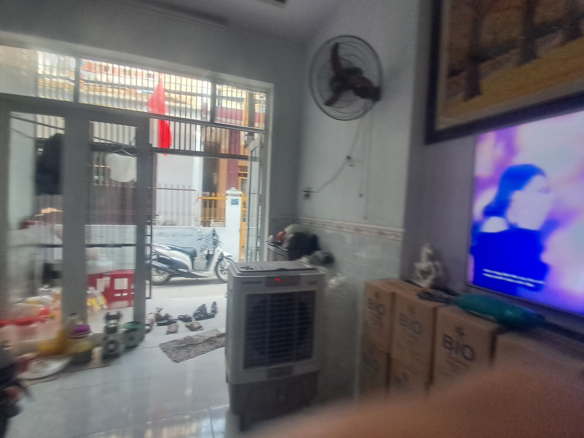 ♥ Nhà Kiệt 3m sát Nguyễn Tất Thành, 2.5 tầng đúc rộng thoáng, 2.85 tỷ - Ảnh 1