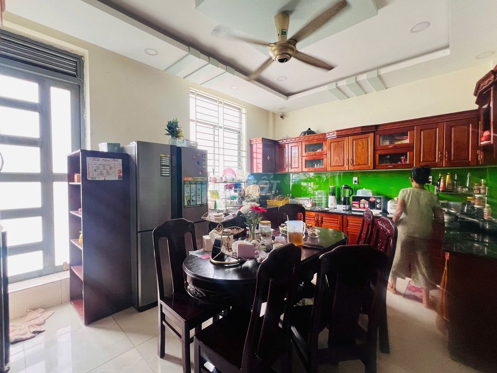 Bán Nhà 2 Mặt Tiền 5 Tầng Thang Máy, 100m2 A4, Linh Đông - Tp Thủ Đức. Chỉ 12 Tỷ TL - Ảnh 1