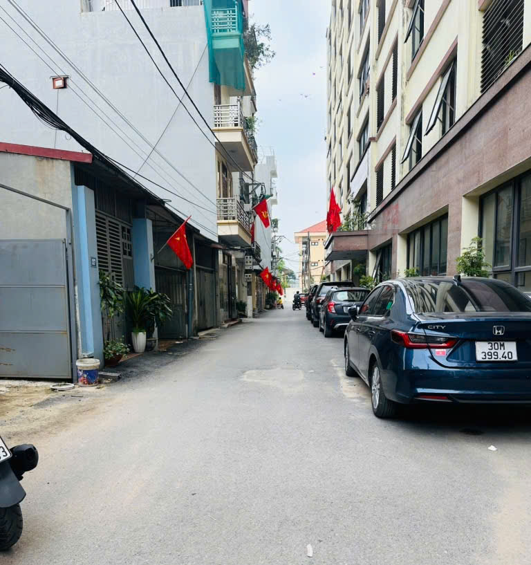 PL Q. ĐỘI LAI XÁ, 82m²-4T, ÔTÔ TRÁNH 2 THOÁNG, VIEW HỒ TUYỆT ĐẸP, GIÁ 10.3TỶ - Ảnh 4