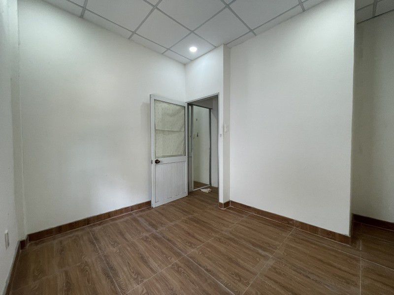 GÒ VẤP - KHU VIP - HẺM 3M THÔNG TỨ PHÍA- 2 MẶT THOÁNG- CÔNG NHẬN , HOÀN CÔNG ĐỦ - GIÁ CHỈ 3.5 TỶ - Ảnh 3