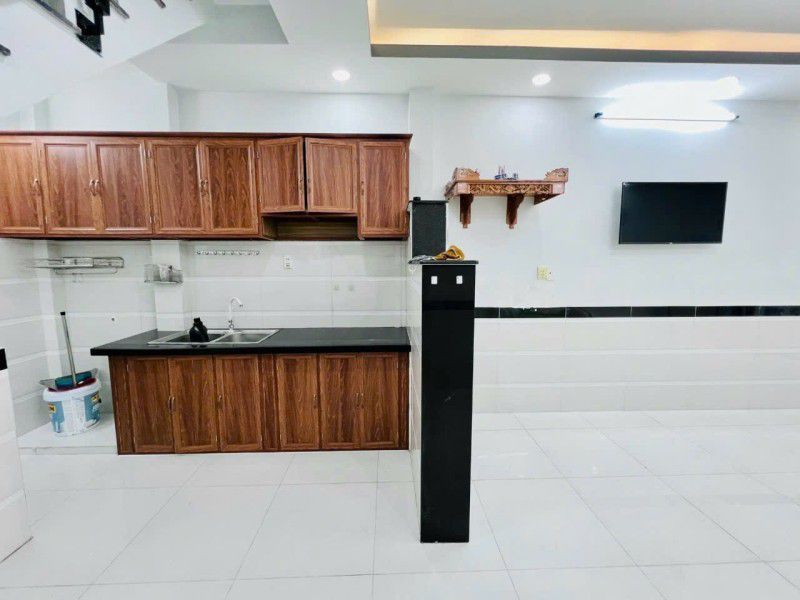 NHÀ GÒ VẤP - ĐƯỜNG HUỲNH VĂN NGHỆ - NGAY EMART 2 - 2PN - 32M - NHÀ MỚI ĐẦY ĐỦ CÔNG NĂNG - SỔ VUÔNG - Ảnh 1