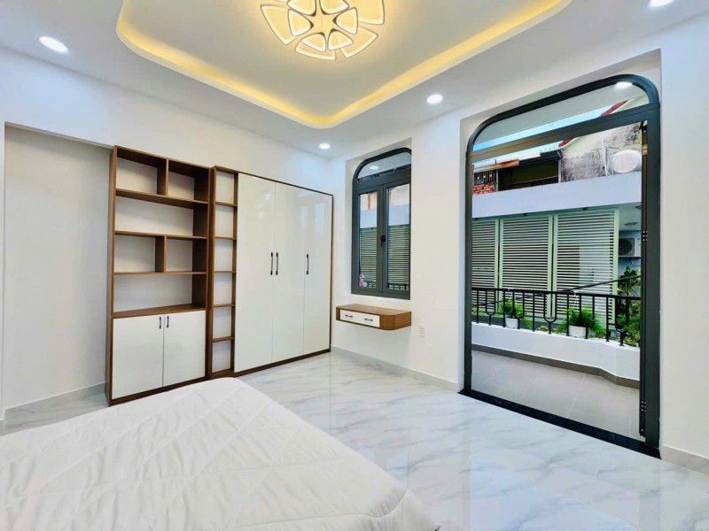 SIÊU PHẨM NHÀ ĐẸP - NGAY CHỢ GÒ VẤP - H3G S.ÁT MẶT T.IỀN - 3 TẦNG - 4❌7m - 02 PHÒNG NGỦ - KINH - Ảnh chính