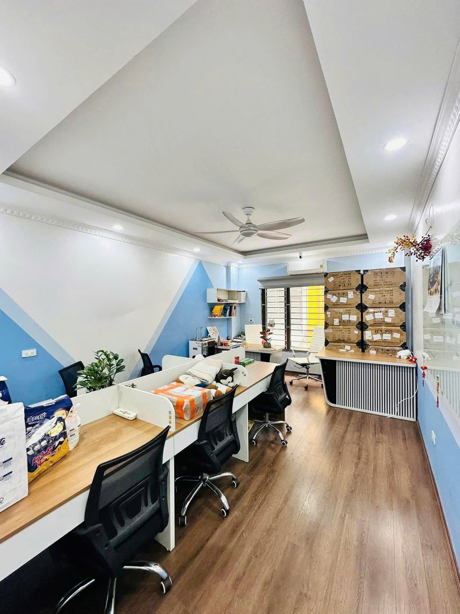 BÁN NHÀ PHỐ HUỲNH THÚC KHÁNG - 68M² x 5 TẦNG - PHÂN LÔ Ô TÔ TRÁNH - KINH DOANH - GIÁ 25,9 TỶ - Ảnh 2