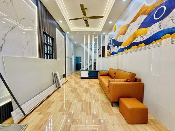 Bán nhà 2MT TL29 có nhiều cửa sổ thoáng mát gần ngã tư ga Thạnh Lộc - Ảnh chính