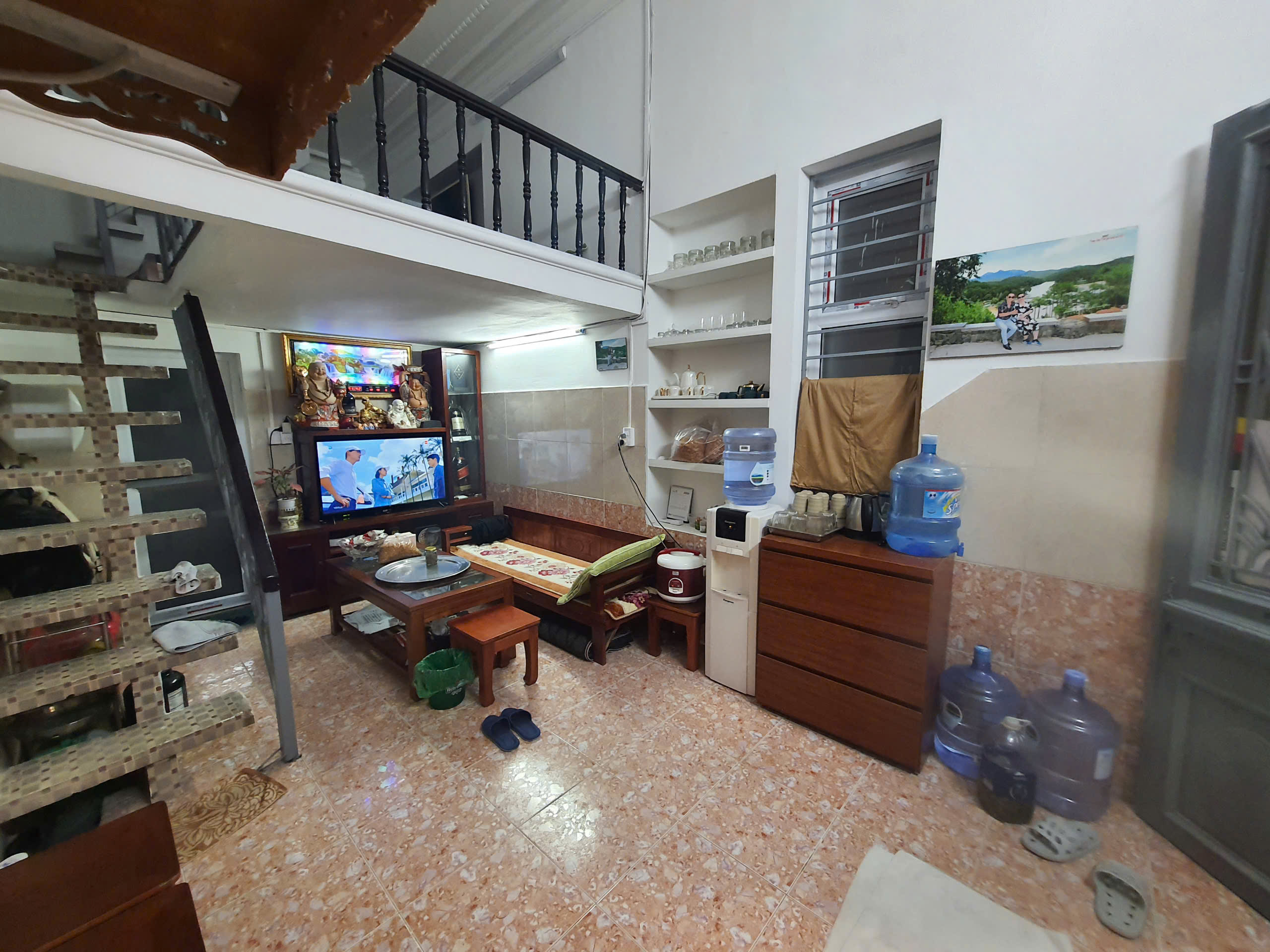 Bán nhà 3 tầng 36m², 4PN, 3WC, Nghi Tàm - Tây Hồ - 7.6 tỷ - Ảnh 2