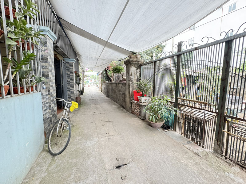 Cần tiền giá nào cũng bán 203m2 đất, khổ đẹp, không lỗi, ngay chợ và hồ Đổng Xuyên, Đặng Xá - Ảnh 2