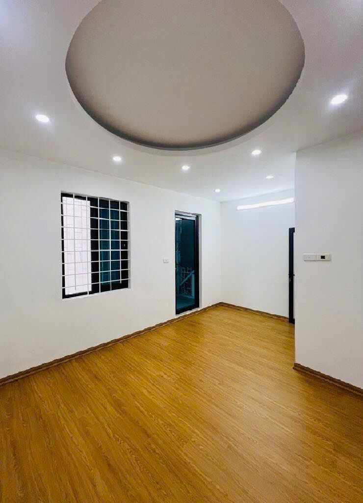 TÔN ĐỨC THẮNG 36 M, 3 TÂNG, 3 NGỦ, 2 WC, NHÀ CHẮC CHẮN KIÊN CỐ, THOÁNG SÁNG, GIẾNG TRỜI VƯỢNG KHÍ. - Ảnh 1