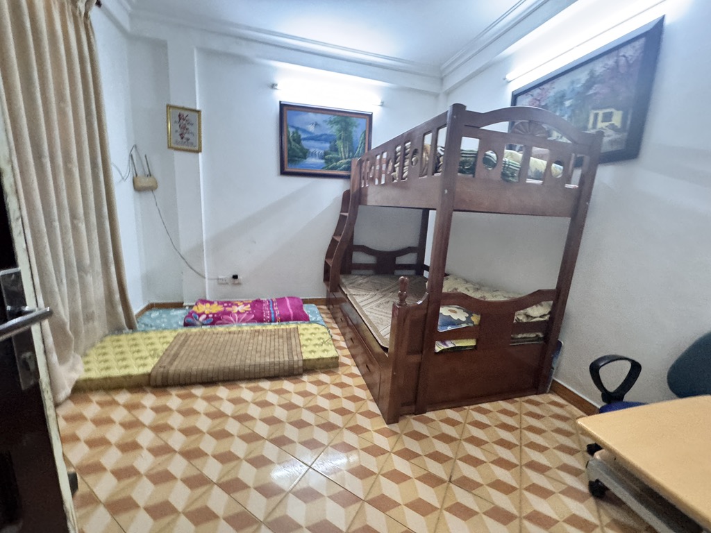 MẶT NGÕ THÔNG - NHÀ CŨ CHỈ CẦN SƠN LẠI LÀ ĐẸP - GIÁ GIA LỘC - Ảnh 3