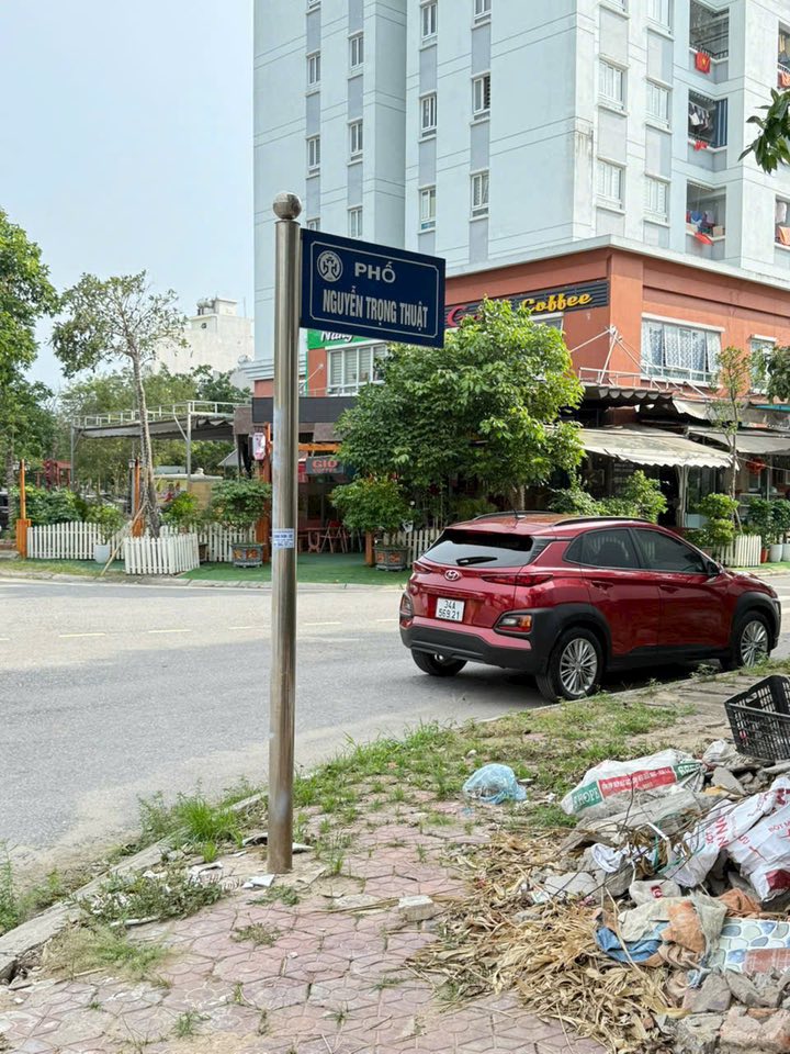 Bán đất lô góc nhà vườn KĐT Tuệ Tĩnh, ph Cẩm Thượng, TP HD, 169.9m2, mt hơn 24m, vị trí đẹp - Ảnh chính