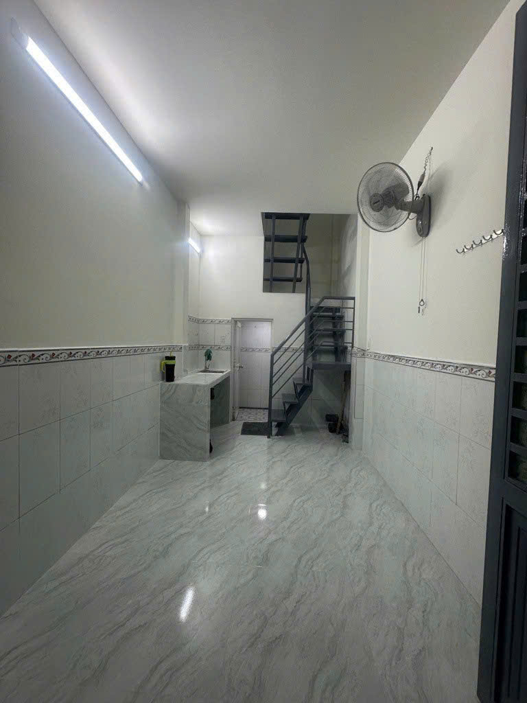 NHÀ 2 TẦNG HOÀN CÔNG ĐẦY ĐỦ- NGAY TRUNG TÂM TÂN PHÚ - LUỸ BÁN BÍCH - HUỲNH THIỆN LỘC - Ảnh chính