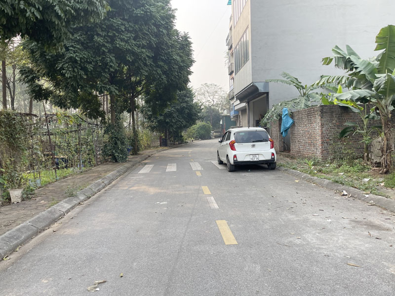 Bán gấp trong vòng 10 ngày 65,2m2 đất đấu giá A1 phường Cự Khối - Long Biên (tổ 7 Cự Khối) - Ảnh 2