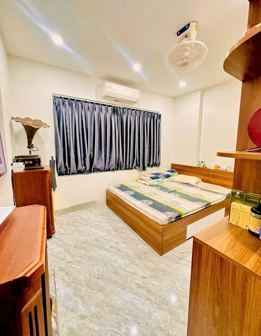HIẾM Nhà Hoàng Cầu 50m Phân lô Ô tô Thông sàn kinh doanh Giá tốt - Ảnh 3