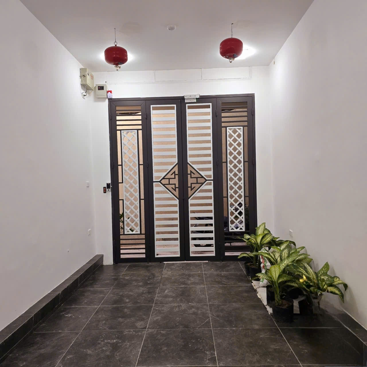 CHÍNH CHỦ BÁN NHÀ CỰC ĐẸP - FULL NỘI THẤT - Trung Tâm Thành Phố Hà Nội - Ảnh 3