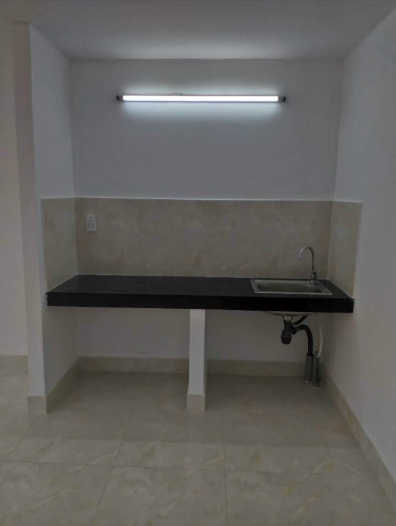 Nhà bán 2 tầng  hẻm kinh doanh rộng 6m, 4x10m, Đ. Âu Dương Lân Quận 8, giá 4,8 tỷ - Ảnh chính