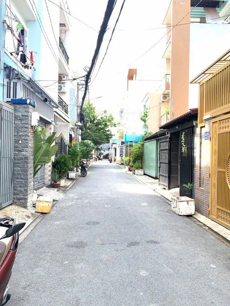 NGAY EAON TÂN PHÚ - 2 MẶT TIỀN HẺM NHỰA 6M - XE TẢI ĐỖ CỬA - 68M2 - 2 TẦNG - 3PN 2WC - NHỈNH 8 TỶ - Ảnh chính