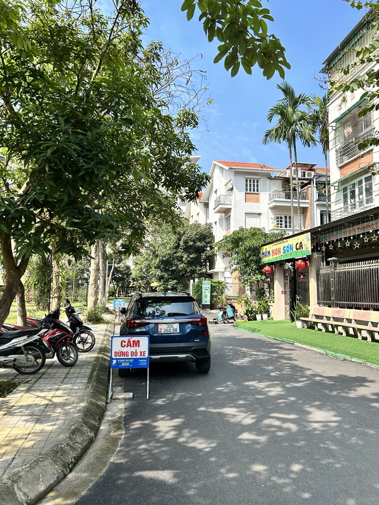 Bán nhà 2 tầng ở ngay trung tâm thị trấn Trâu Quỳ, khu giãn dân tái định cư 7.2ha,cực hiếm - Ảnh 1