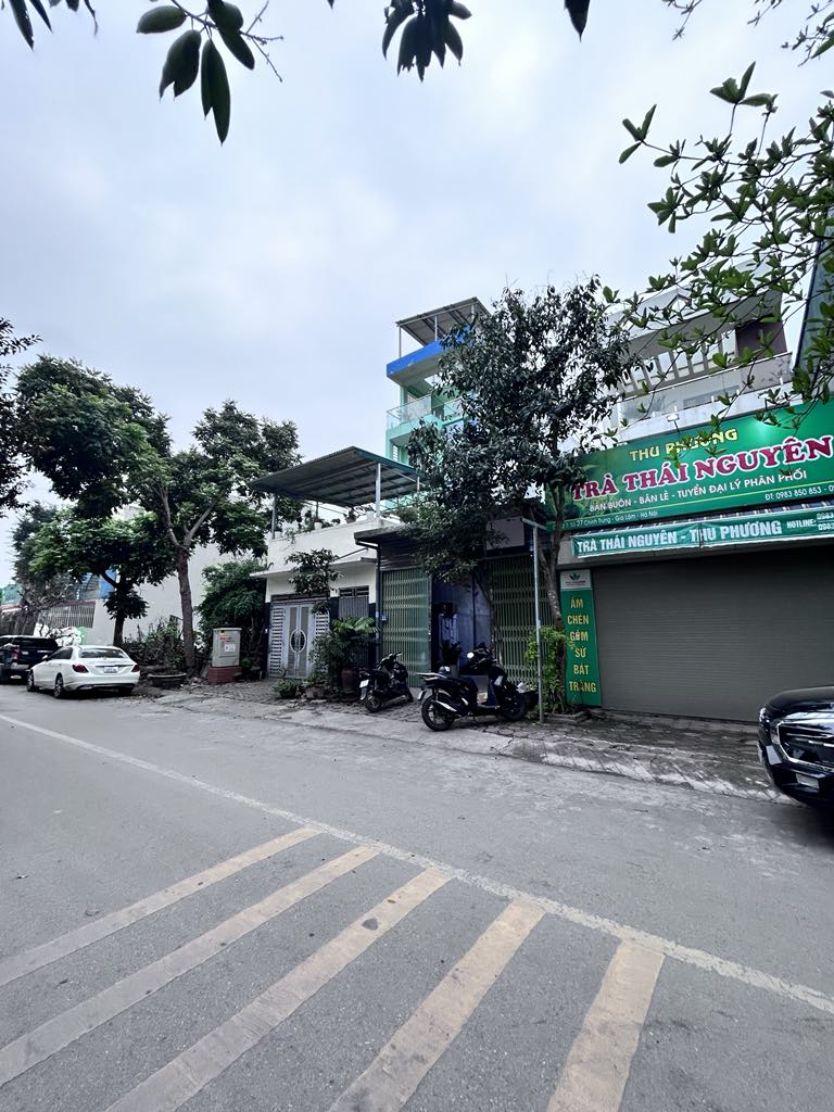 Bán nhà 2 tầng ở ngay trung tâm thị trấn Trâu Quỳ, khu giãn dân tái định cư 7.2ha,cực hiếm - Ảnh 2