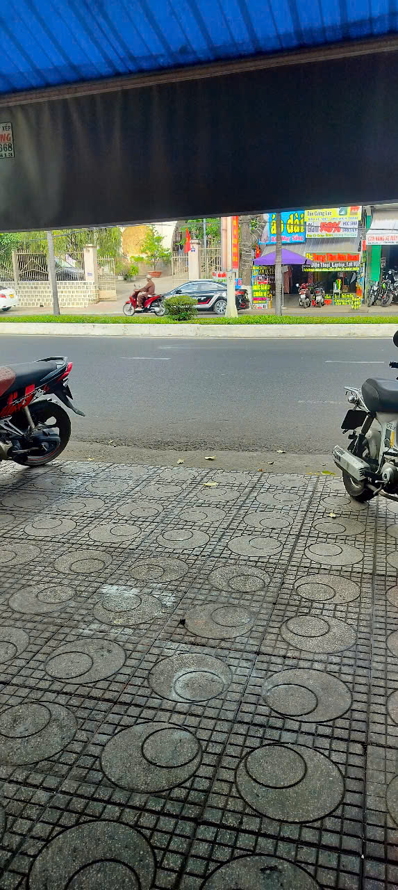 Chính Chủ Cần Bán Nhà Mặt Tiền Vị Trí Đẹp Tại Nha Trang - Khánh Hòa - Ảnh 4