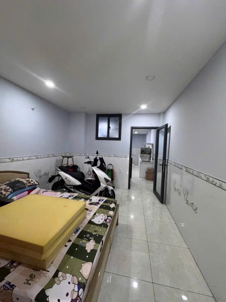 VỊ TRÍ ĐẸP - MẶT TIỀN KINH DOANH - NGAY TRUNG TÂM KHU VIP PHƯỜNG HIỆP TÂN - TÂN PHÚ - THẠCH LAM - Ảnh 2
